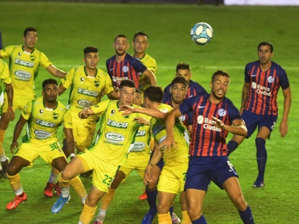 Superó un cuadro de depresión, desea volver a jugar y sentenció: "Verón me llamaba todos los años"