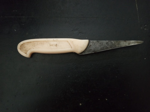 Ten&iacute;a perimetral por violencia de g&eacute;nero e intent&oacute; degollar a su ex con un cuchillo