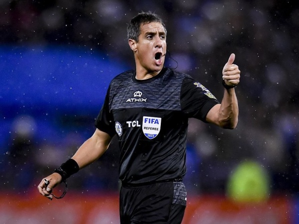 Gimnasia tiene árbitro, los hinchas explotaron tras la designación y le recordaron una extraña coincidencia a Cowen