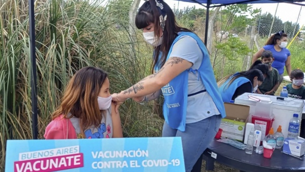 Argentina encara la tercera ola con el 70% de la población vacunada con dos dosis