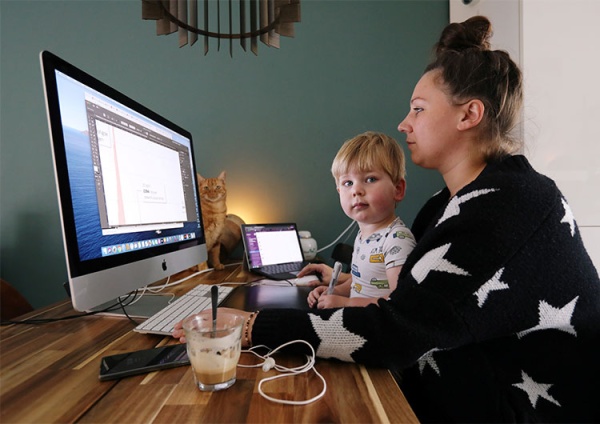 Consiguió trabajo, lo festejó en redes y recibió unas advertencias: ¿el home office es contraproducente?