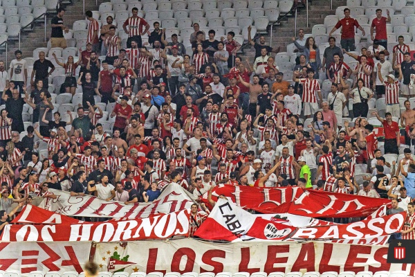 La contundente frase que publicó Estudiantes tras la dolorosa eliminación: "Gracias por haber defendido..."