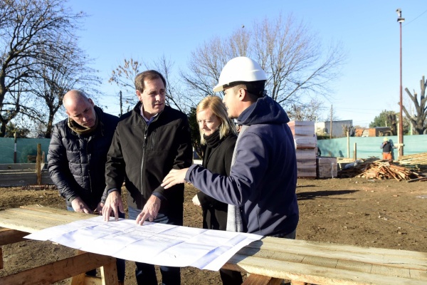 Playón polideportivo y salita de salud: así avanza el nuevo Centro Integrador Comunitario de Altos de San Lorenzo