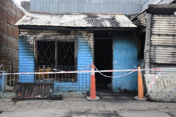 “El nene se me desintegró en las manos”: la durísima frase de un familiar cuando trató de evitar la tragedia en Berisso