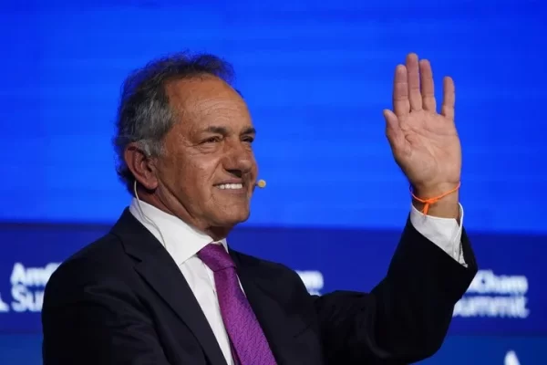 Daniel Scioli: “La gente necesita decidir lo que cree que es mejor para la Argentina, y para eso necesitamos las PASO”