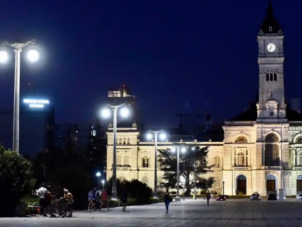 Un joven fue herido luego de que le robaran la moto en La Plata
