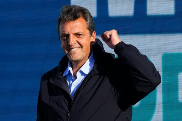 Clubes del fútbol argentino salieron a apoyar a Massa y a repudiar la idea de las sociedades anónimas propuesta por Milei