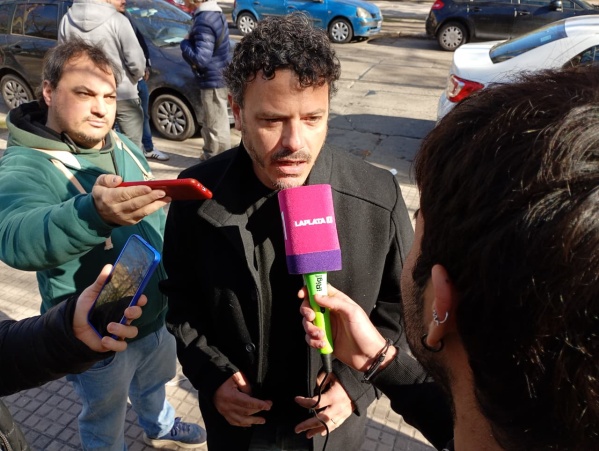 Granillo Fernández votó en La Plata y llamó a fortalecer la democracia con amplia participación