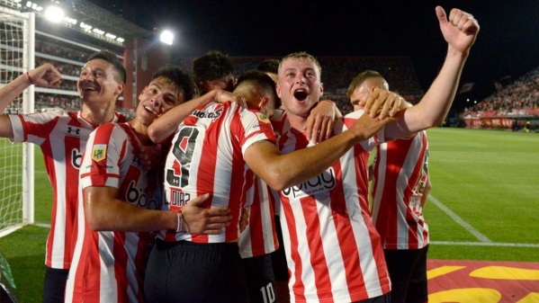 Estudiantes a un paso de la Libertadores y busca sellar la clasificación ante Gimnasia