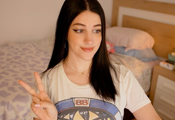 Viajaba 10 horas en un colectivo, estaba vacío y un señor se sentó a su lado: "Le pedí a Juan que me llame por teléfono"