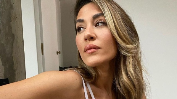 Jimena Bar&oacute;n le pidi&oacute; un consejo a sus fans: "&iquest;Alg&uacute;n tip para...?"