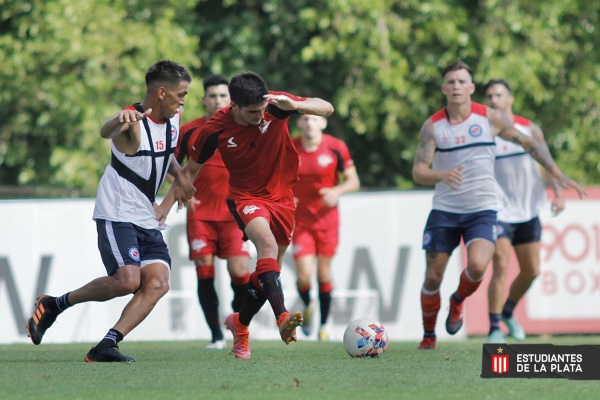 Estudiantes cayó como local ante Argentinos Juniors