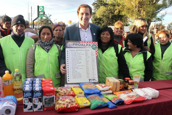Garro estafó a los municipales con las plantas permanentes y los tres sindicatos hacen silencio: son 3 mil trabajadores
