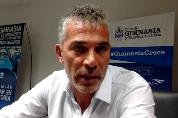 ¿Por qué Gimnasia no incorpora y dilata el arribo de Pablo De Blasis?