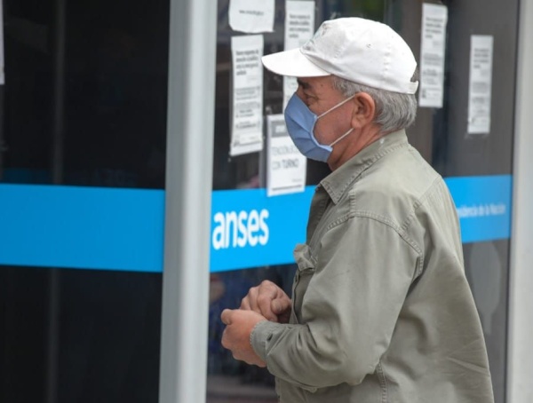 Massa confirmó que analizan jubilaciones especiales para desocupados mayores de 50 años