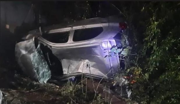 Accidente fatal en Gorina: Un joven de 18 a&ntilde;os perdi&oacute; el control del auto y se meti&oacute; en una casa