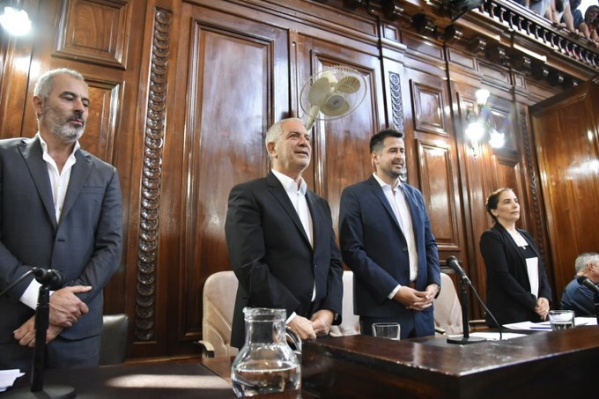 Alak abrió las sesiones y prometió 100 patrulleros municipales, la renovación de Plaza San Martin y un 0-800 Anti Corrupción