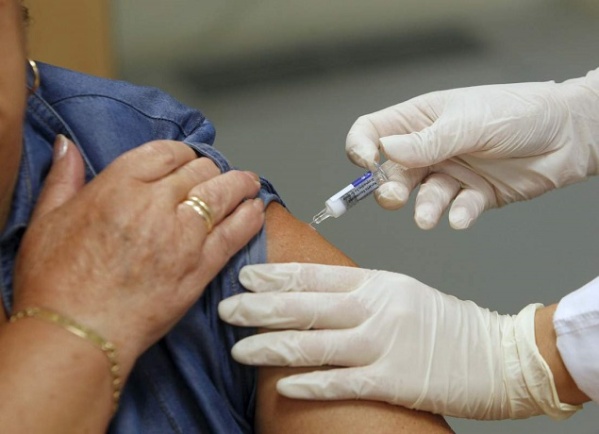 Se distribuyeron más de 3,5 millones de vacunas contra la gripe