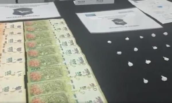 Una pareja fue detenida en Tolosa por tráfico de drogas: les encontraron más de 20 envoltorios de cocaína