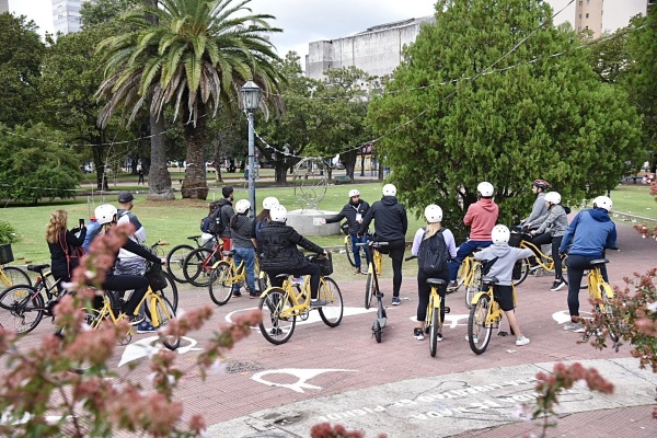 La Municipalidad de La Plata realizará recorridos gratis y en bici por los sitios emblemáticos marcados por la dictadura