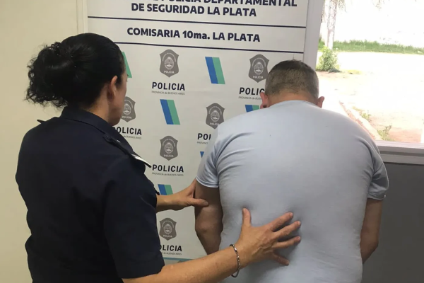 Una joven de La Plata denunció que fue secuestrada, drogada y obligada a tener relaciones con otros hombres