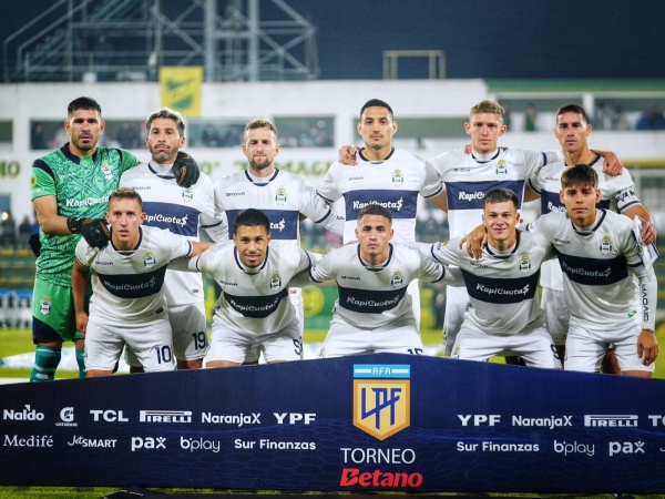 Los jugadores de Gimnasia se despegaron de Madelón y bancaron la idea de Méndez