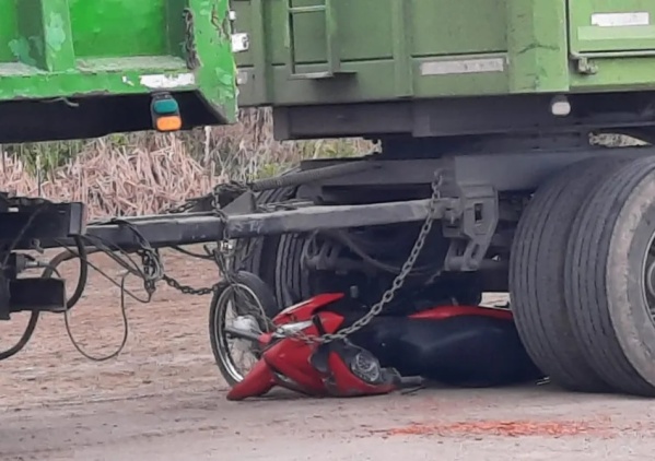 "Apostaba siempre a la felicidad de su hijo con la pelota": la emotiva despedida a Claudio Muñoz, el berissense arrollado