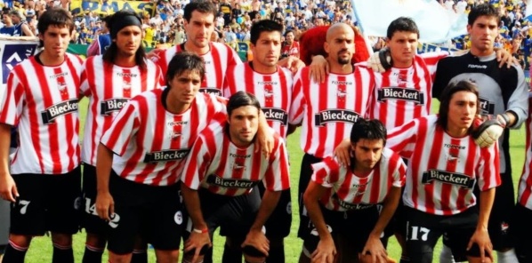 Sonó como candidato durante la tempestad de Domínguez, muere por dirigir al Pincha y ahora conducirá a un grande de América