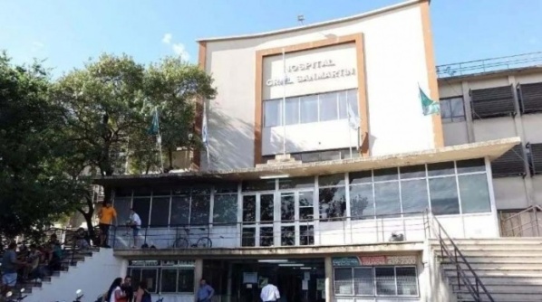 Un hombre platense lucha por su vida tras ser apuñalado en Los Hornos