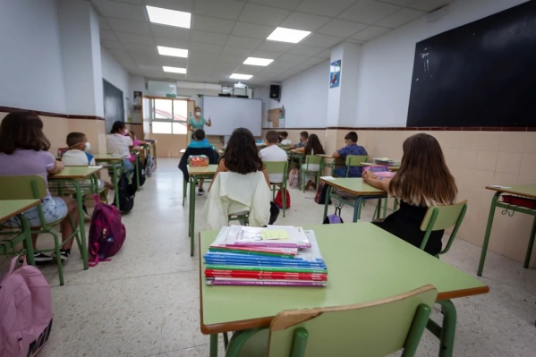 Escuelas privadas bonaerenses empujan para que haya materias de "Econom&iacute;a Financiera" y "Educaci&oacute;n Emocional"