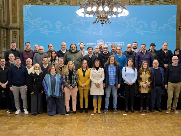 En medio de la aceleración inflacionaria, Kicillof tratará de cerrar la paritaria 2023 con los docentes y estatales