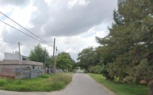 Asaltaron a punta de pistola a un taxista en 154 y 42