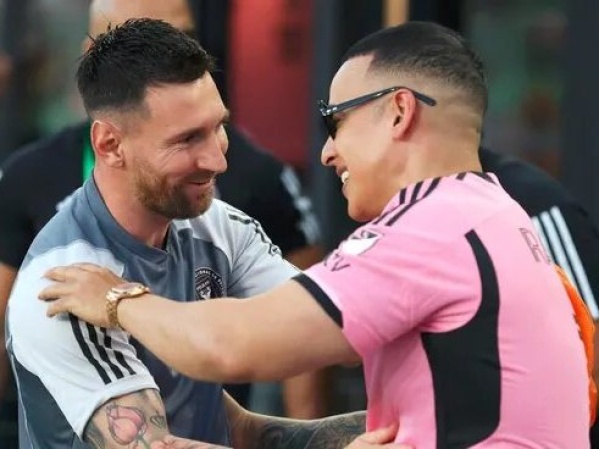 Así fue el divertido encuentro entre Lionel Messi y Daddy Yankee