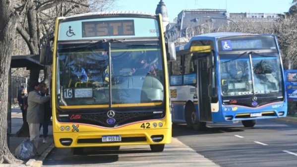 Nuevo golpe al bolsillo: aumentan los colectivos en el AMBA