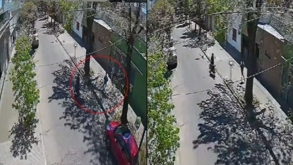 Una mujer “gambeteó” a motochorros que a punta de pistola intentaron robarle en La Plata: cámaras captaron el momento