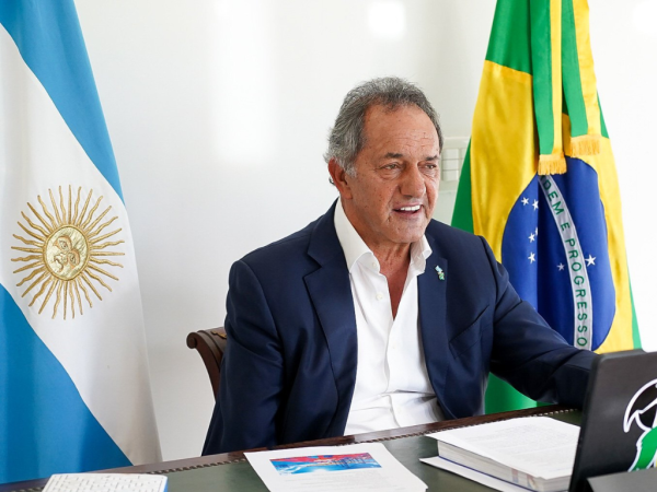 Diana Mondino aseguró que la voluntad del gobierno electo es que Daniel Scioli siga como embajador de Brasil