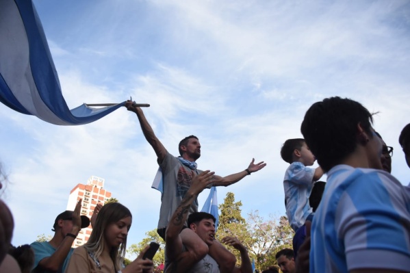 Por un decreto será feriado el día del partido entre Argentina y Paises Bajos