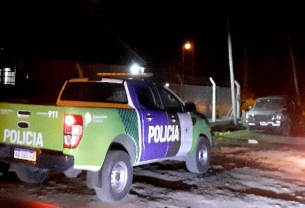 Mataron a un hombre de un tiro en el pecho en el pasillo de una villa de La Plata