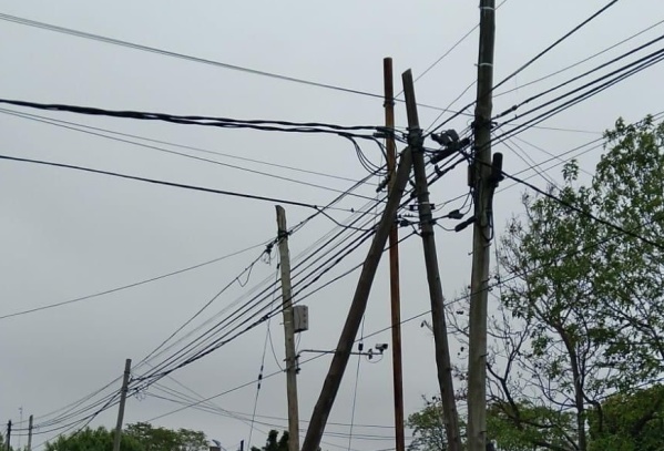 Vecinos de 12 y 509 en Ringuelet piden por mas luz en la zona