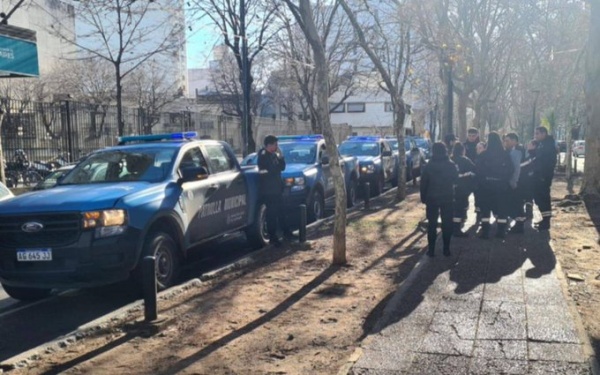 Operativo policial contra trapitos en el centro de La Plata