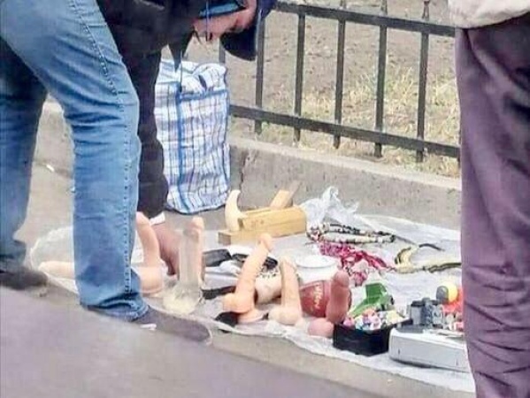 "Después dicen que en la feria no hay un cho...": la foto de un vendedor ambulante que se volvió viral