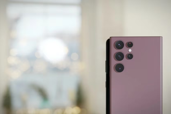 Una reconocida marca de celulares fabricará su próximo modelo en titanio