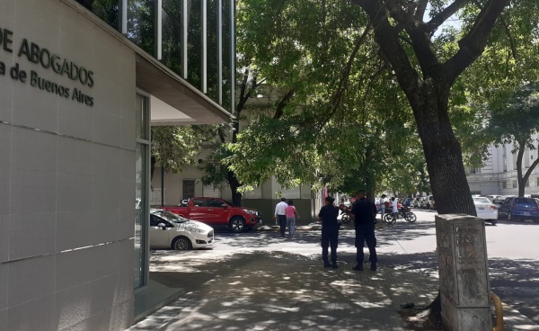 Millonario robo en el Colegio de Abogados de la Provincia de 14 y 47: "Es un desastre; ahora tenemos que comenzar de nuevo"