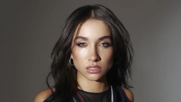 María Becerra podría volver a utilizar “La Nena de Argentina” luego de los rumores