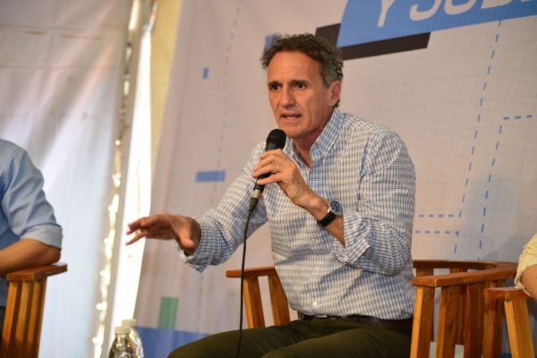 Katopodis cruzó a Santilli: “La cosa no está para canchereadas, los argentinos esperan que trabajen para todos”