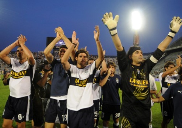 Un exfutbolista y fanático del Lobo confesó que se arrepintió de haber jugado en Gimnasia 