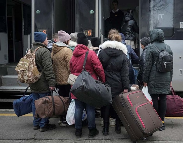 30 argentinos salieron de Ucrania en coordinación con el consulado: todavía quedarían 90 más