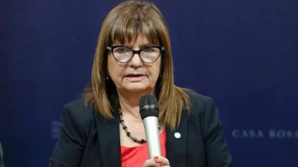 Bullrich denunció a “Chiqui" Tapia y Toviggino ante la CONMEBOL: "está mafia ensucia al fútbol argentino"