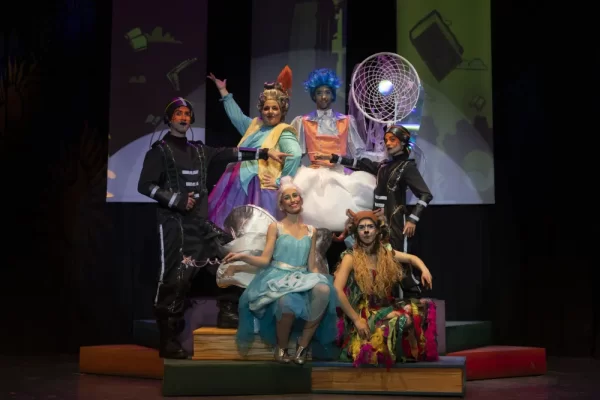 Este fin de semana vuelve la obra “Viajando al Mundo de los Cuentos” con entrada gratuita