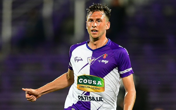 Gimnasia y la búsqueda del delantero: tres fichas en análisis, inminente resolución y anuncio desde Uruguay